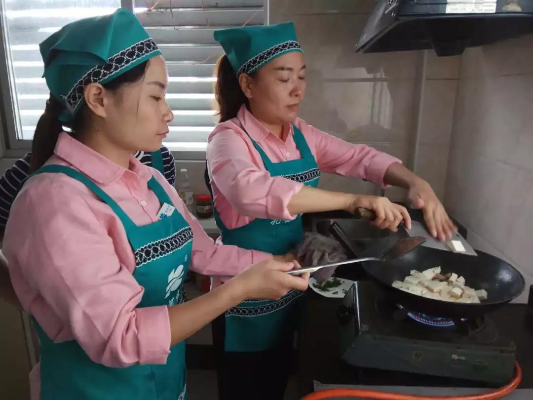 ��֪ͨ��8��20����ɩ��Ӗ(x��n)�_�n��������